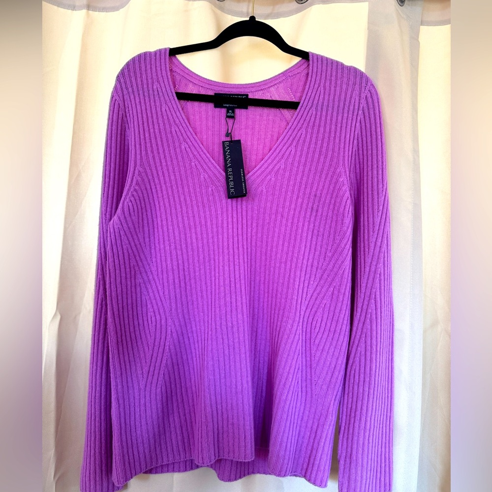 Banana Republic Merino Cashmere V-Neck Sweater XL NWT